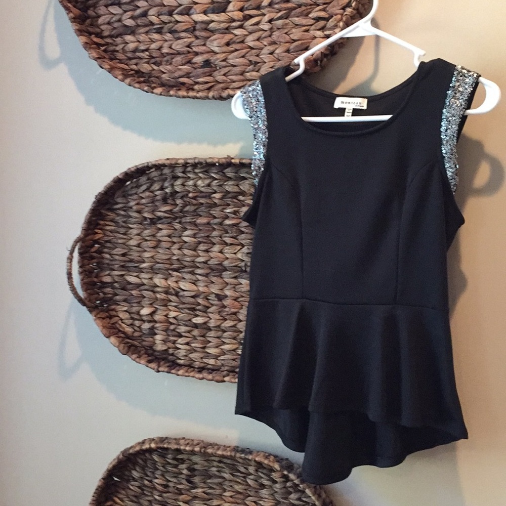 🎇 MONTEAU Sequin Cap Sleeved Peplum Blouse